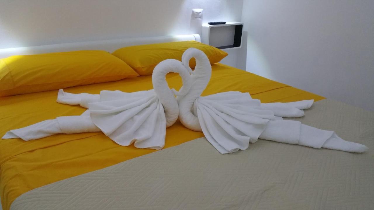 A Due Passi Dal Mare Bed and Breakfast Acquappesa Exteriör bild