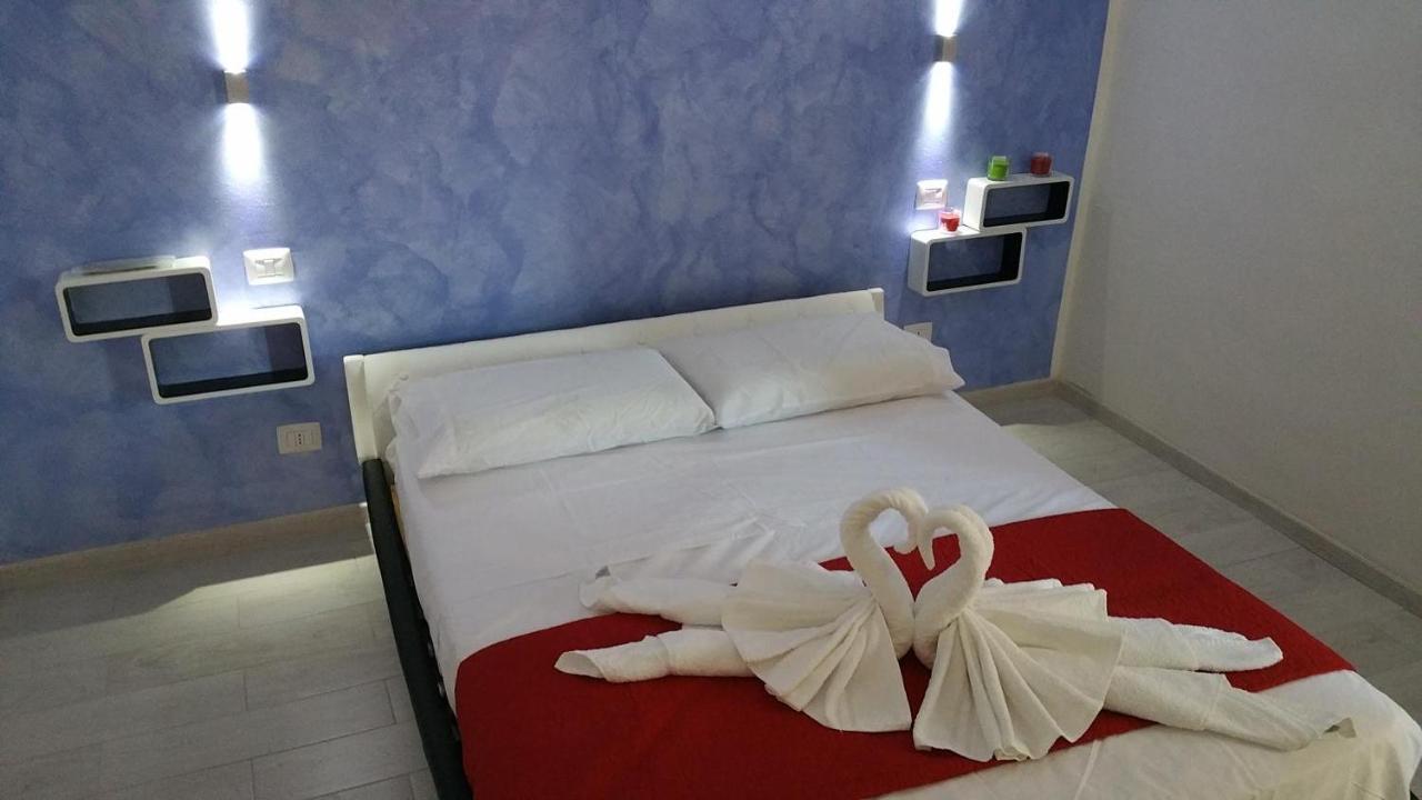 A Due Passi Dal Mare Bed and Breakfast Acquappesa Exteriör bild