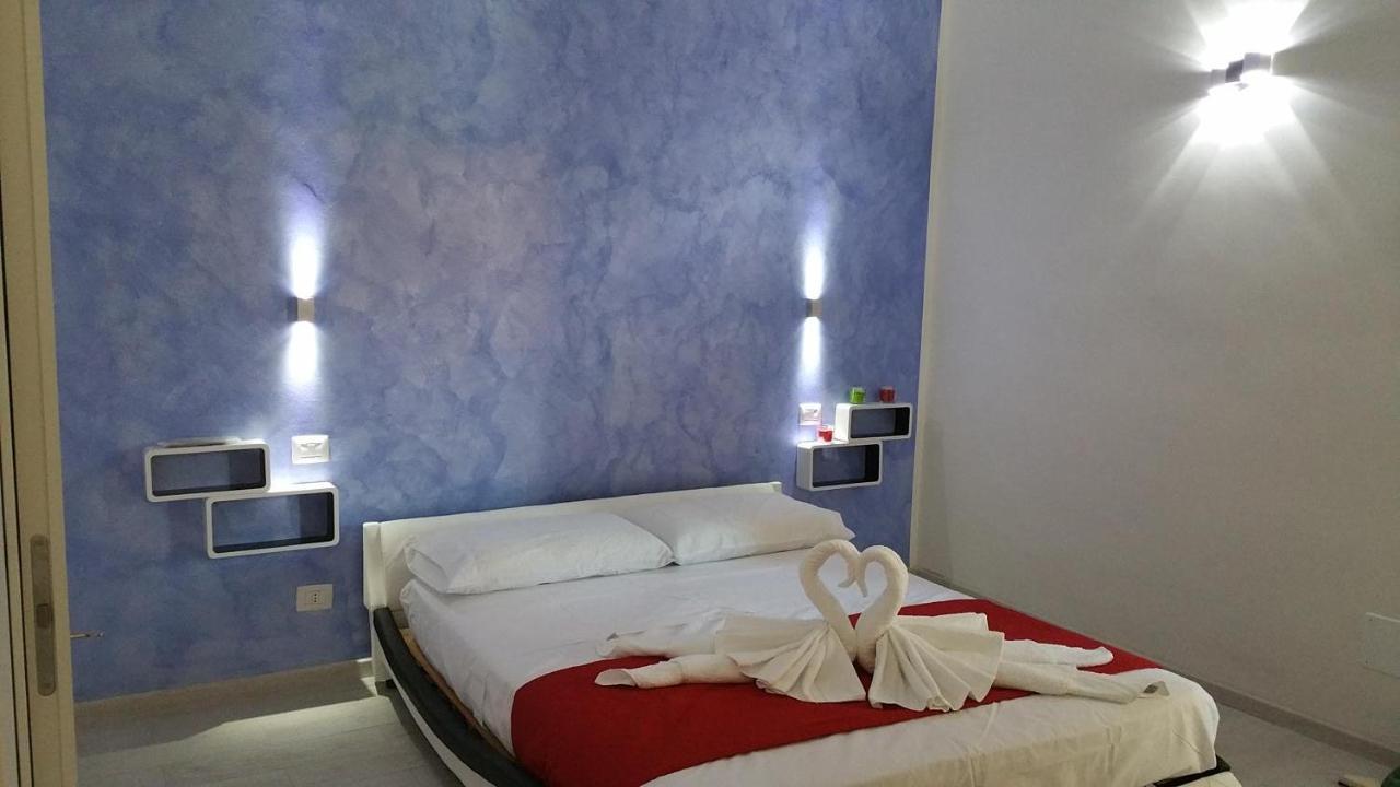 A Due Passi Dal Mare Bed and Breakfast Acquappesa Exteriör bild